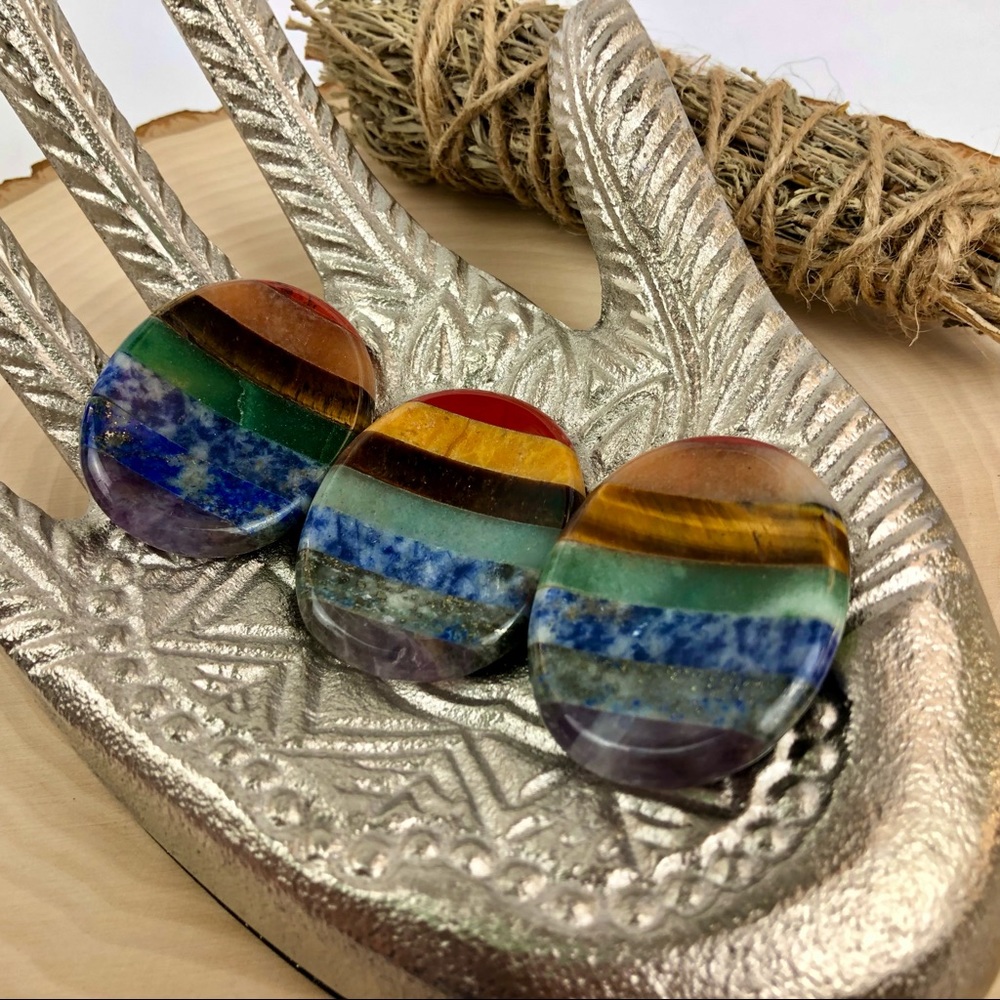 7 Chakra Rainbow worry stone palm stone thumb stone rock healing crystals - Picture 6 of 10